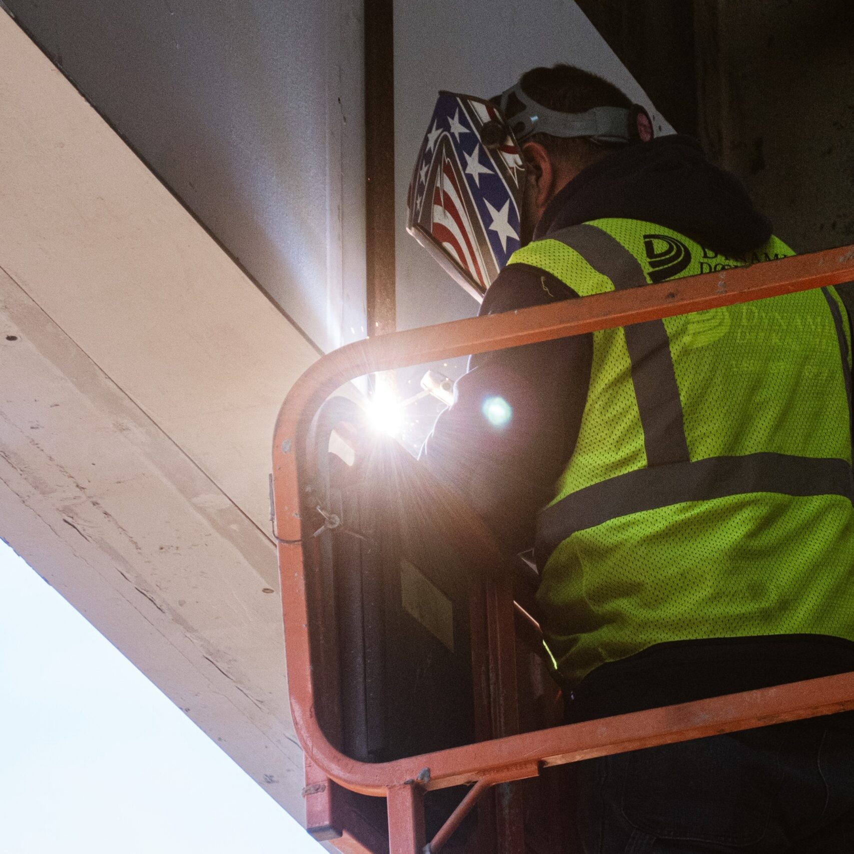 14-square-012a75e610c551b75e459a731c9e2bf2-suzl1m6kqwpv