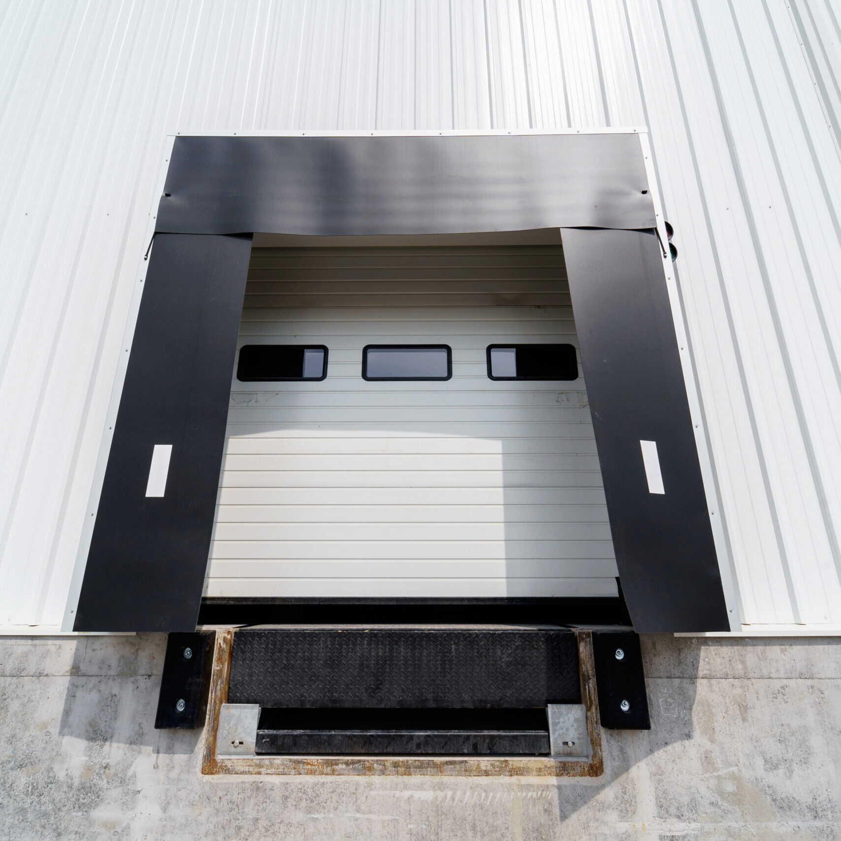 warehouse-gate-for-loading-and-unloading-cargo-in-2023-11-27-05-20-16-utc-scaled-square-29aca53e96c1922a4a23d35f271a2264-62c7dvuk0oxf-1